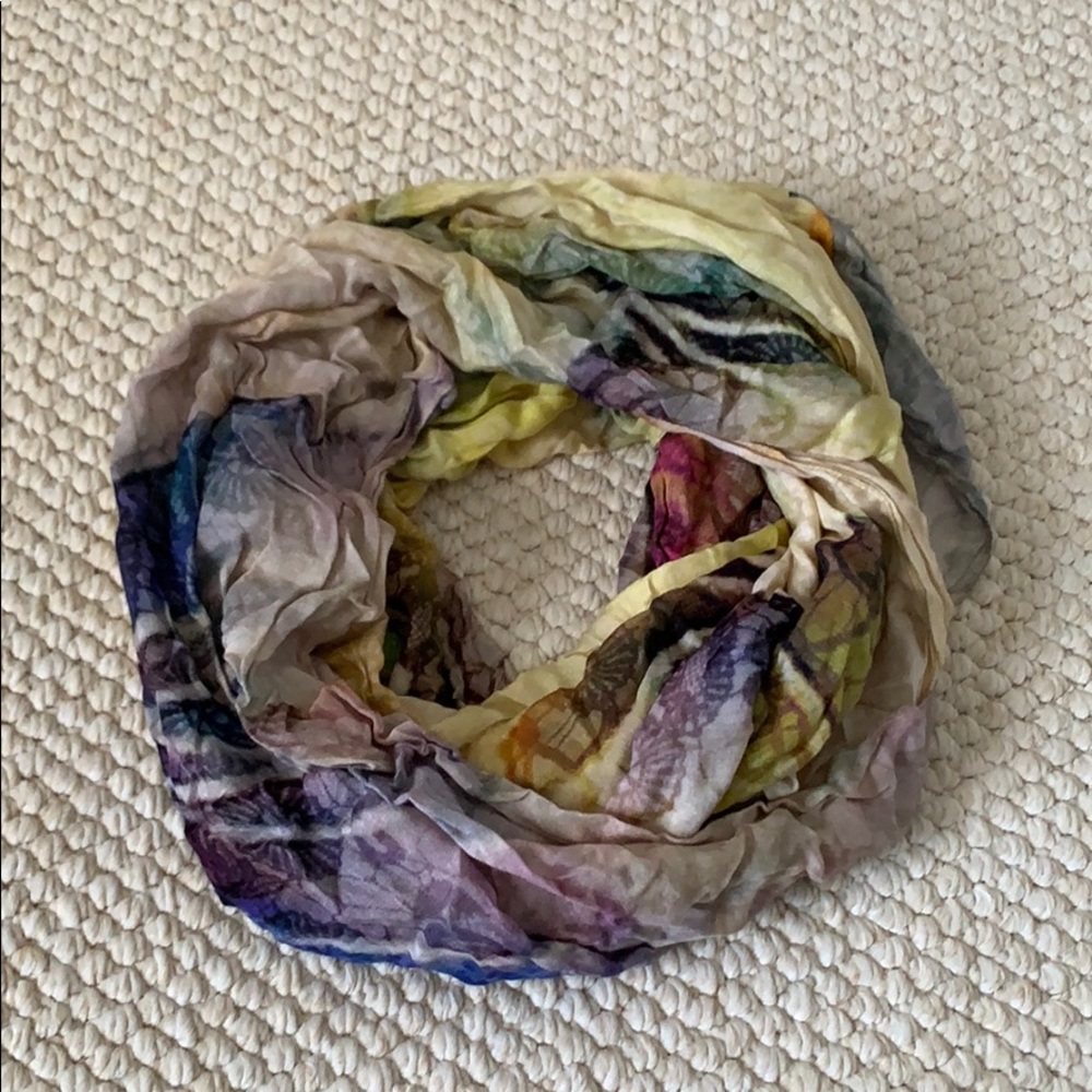 Chico’s Multicolored Abstract Infinity Scarf
